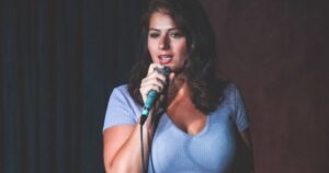 Leonarda Jonie Age, Nationality, Husband, Wiki, Date of Birth, Bio, Height