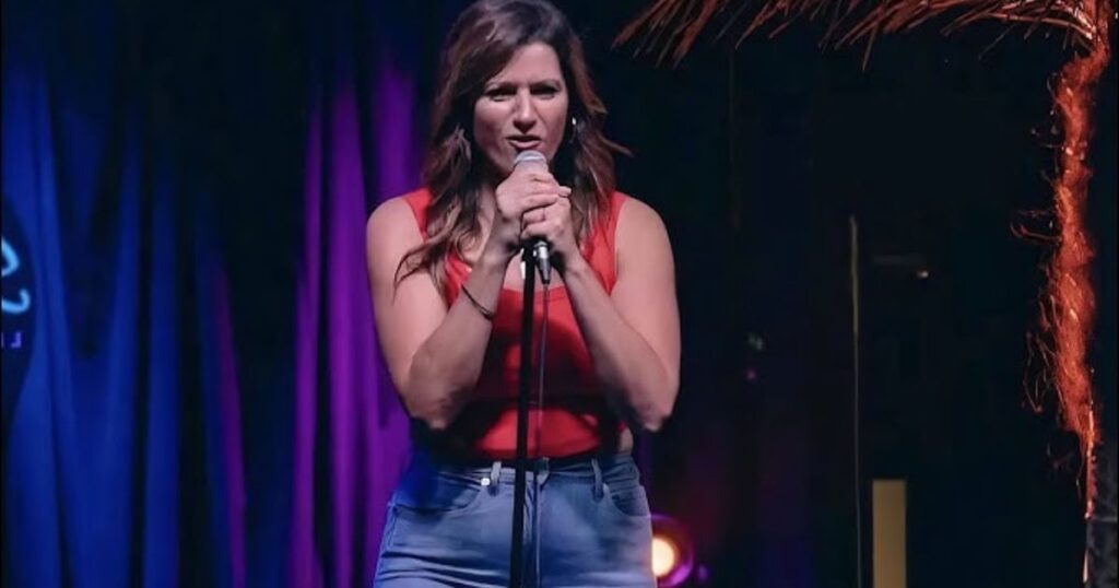 Leonarda Jonie Early Life